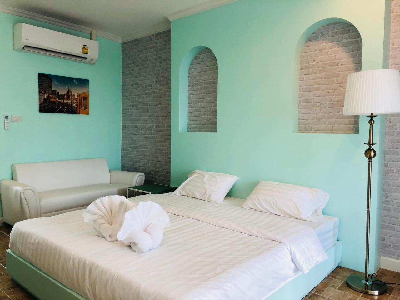 Krinnatra Villa Τσον Μπουρί Εξωτερικό φωτογραφία
